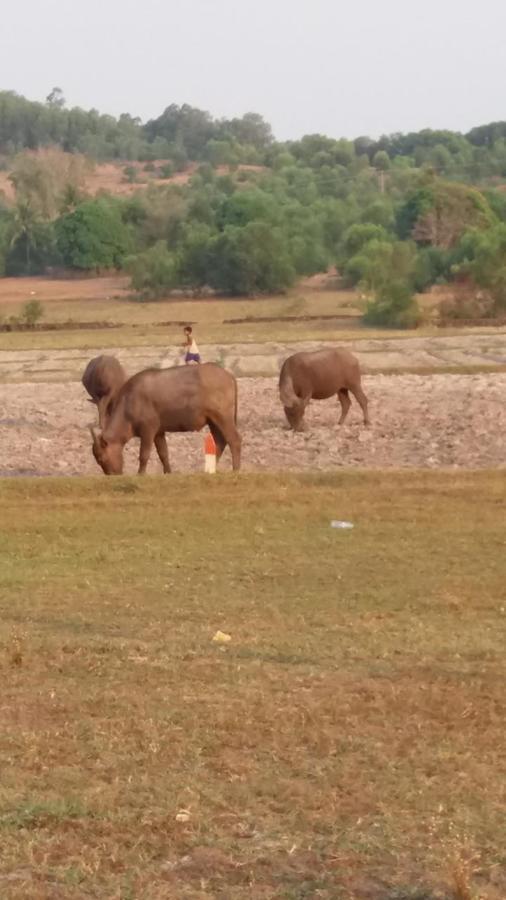 Spayhiti Hotel Sihanoukville Buitenkant foto